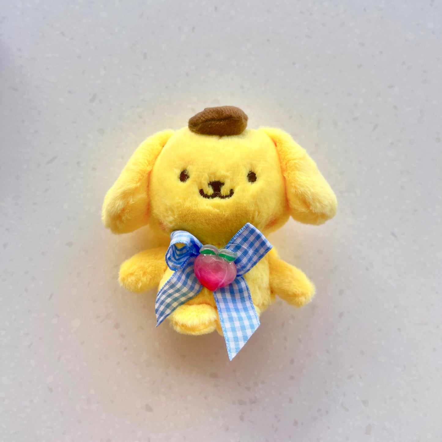 Porte-clés en peluche Sanrio Sweet Peach