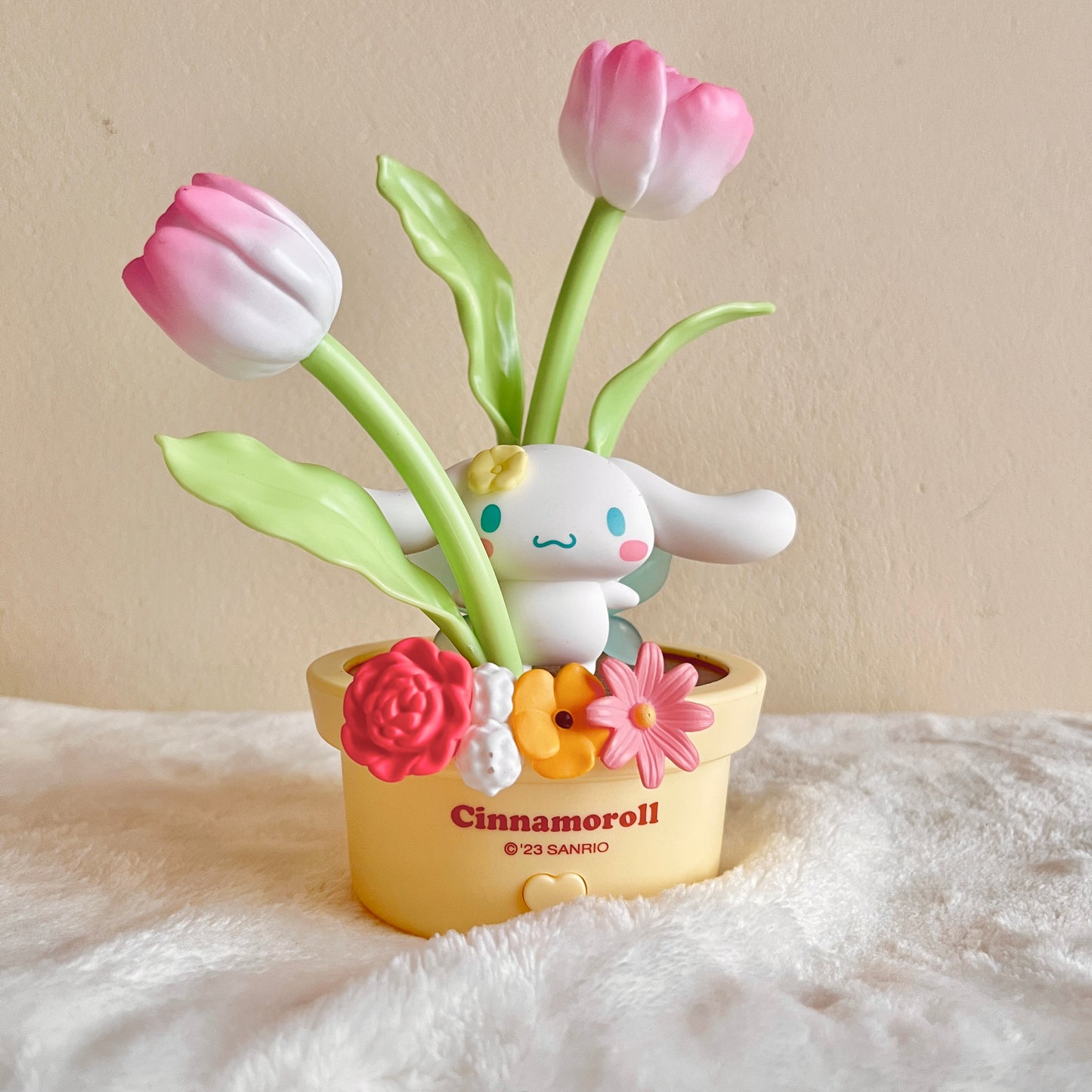 Lámpara de tulipán de hadas de jardín Sanrio