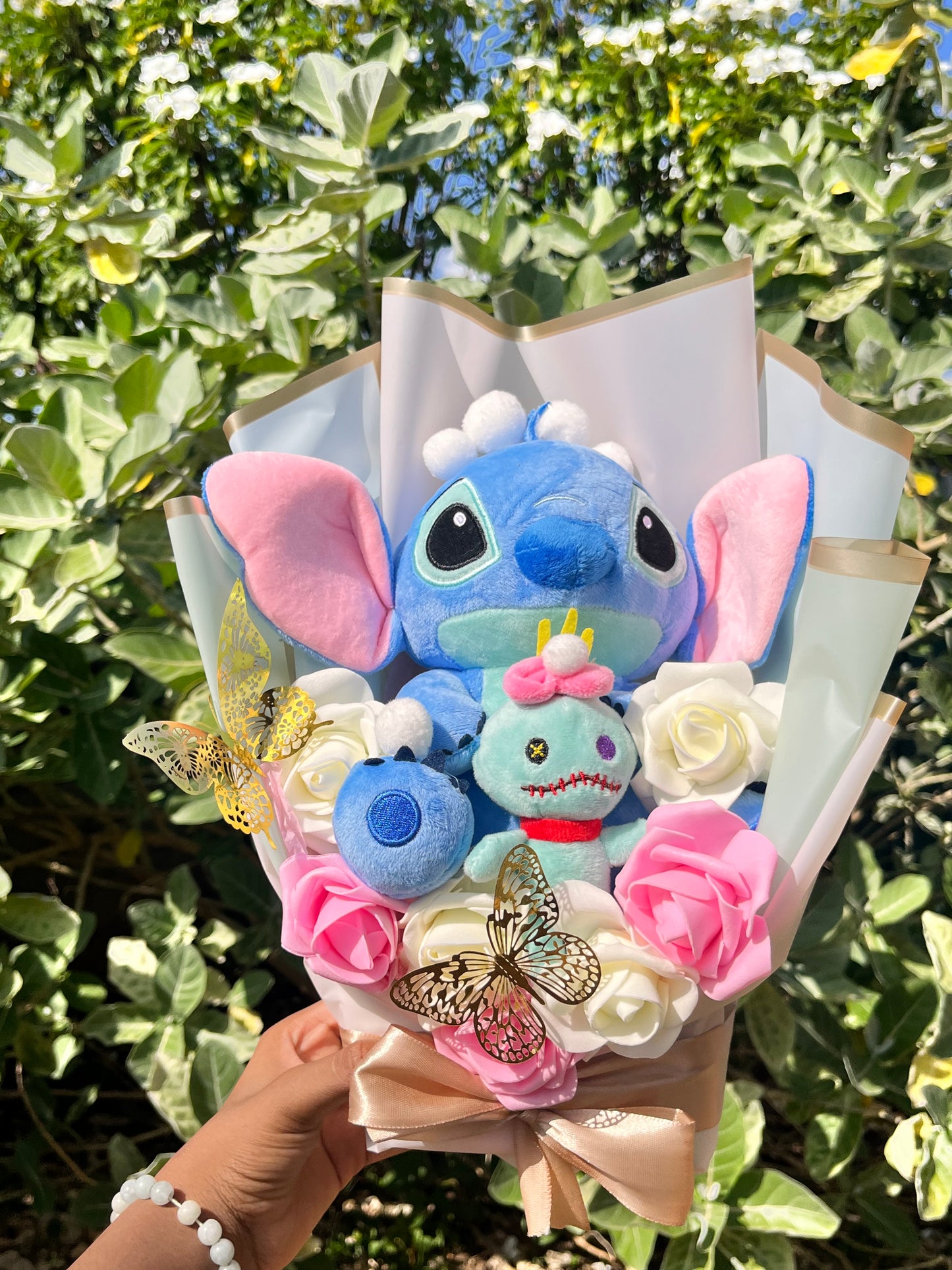 Medium Plush Bouquet