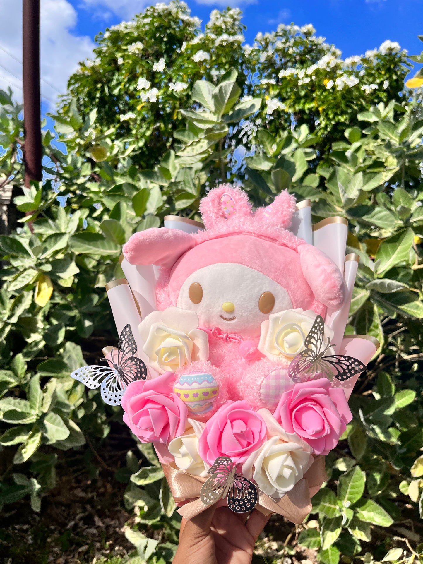 Medium Plush Bouquet